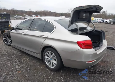 2015 BMW 528I xDrive из США, поврежденный, VIN WBA5A7C58FG143844